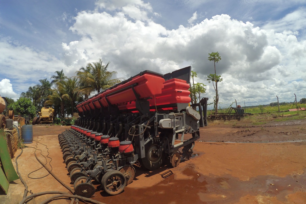 Massey Ferguson Serie 500 - 13 3