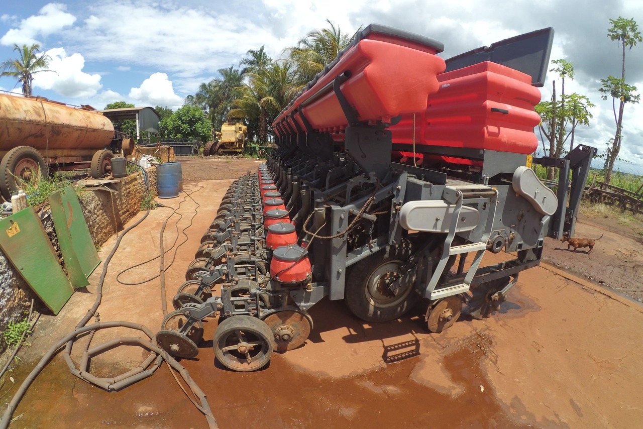 Massey Ferguson Serie 500 - 13 4