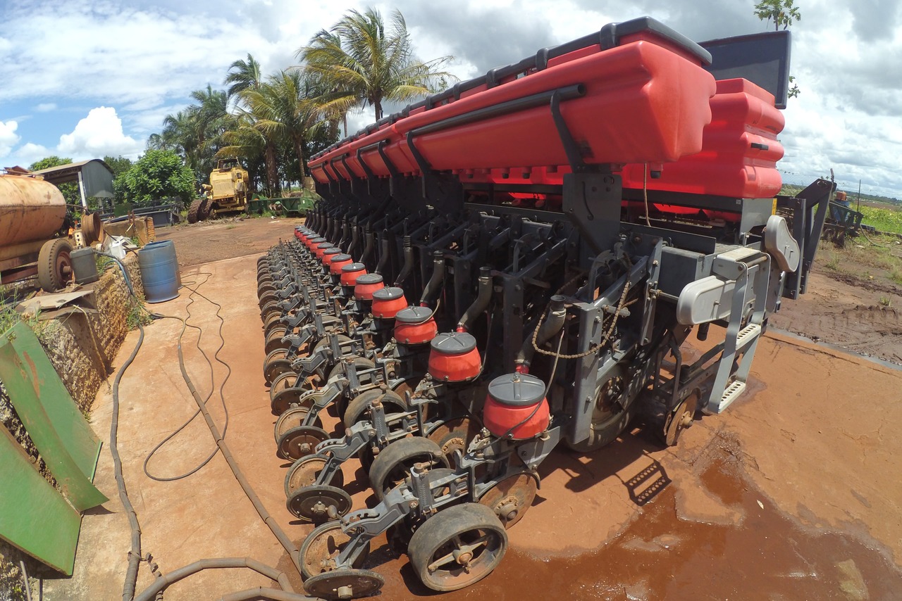 Massey Ferguson Serie 500 - 13 5