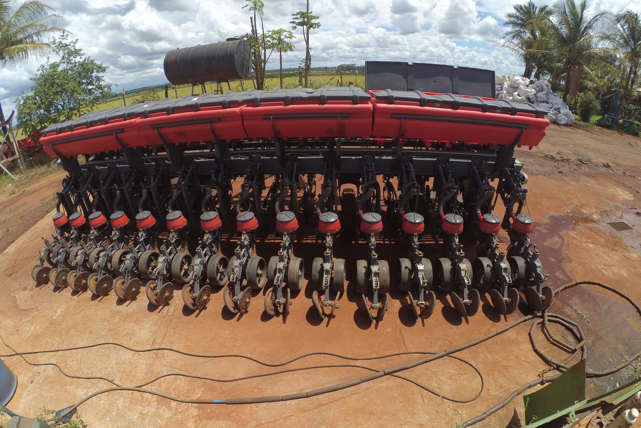 Massey Ferguson Serie 500 - 13 17