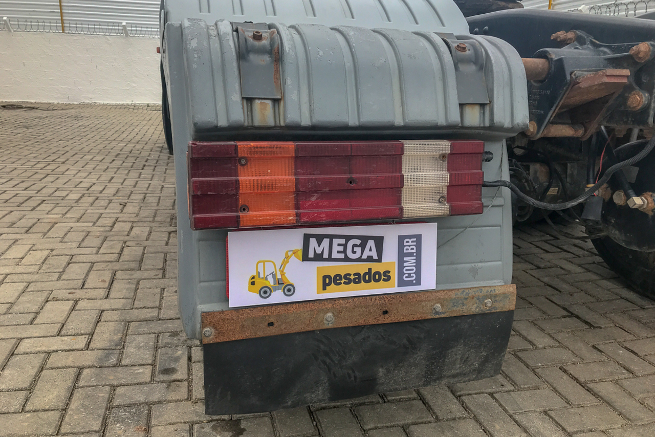 Mercedes Benz Axor 2540 - 08/08 5