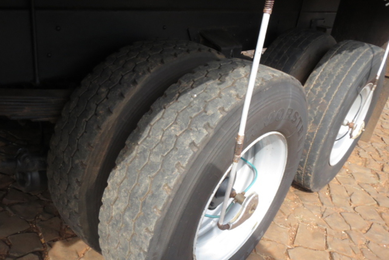 Mercedes Benz MB 1620 - 99/99 10