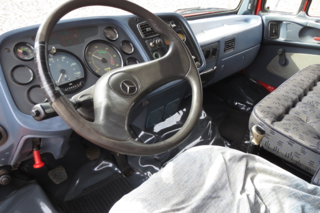 Mercedes Benz MB 1620 - 99/99 16