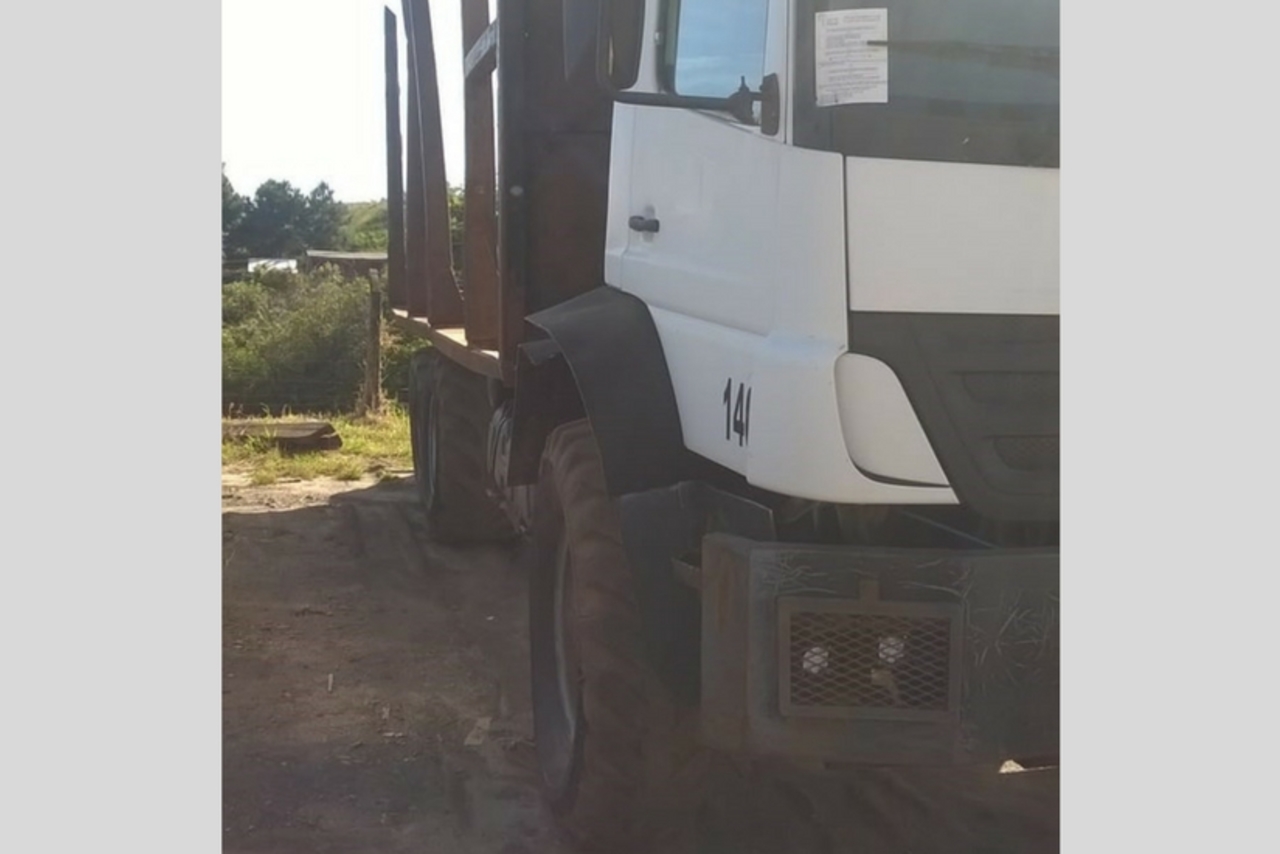 Mercedes Benz Axor 2831 - 10 5