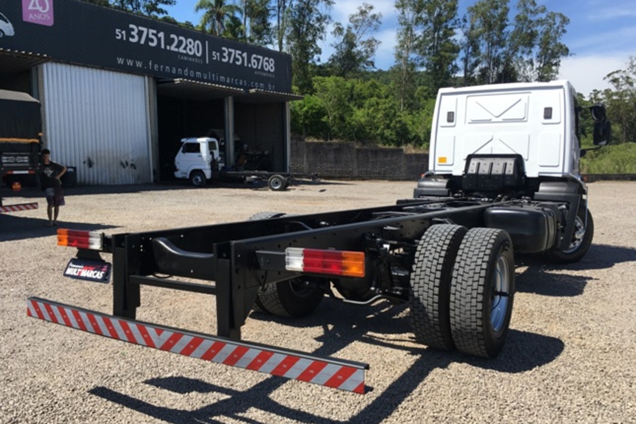 Ford Cargo 1719 - 12/13 5
