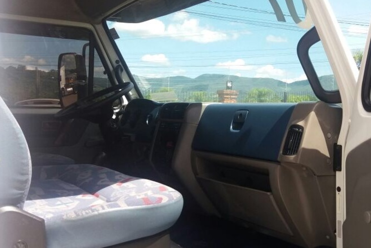 Volkswagen 8 150 - 07/07 8