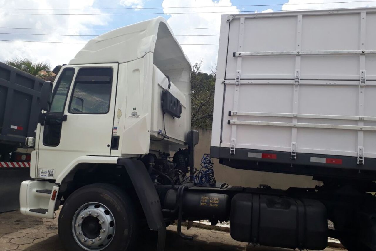 Ford Cargo4532 - 10/10 3