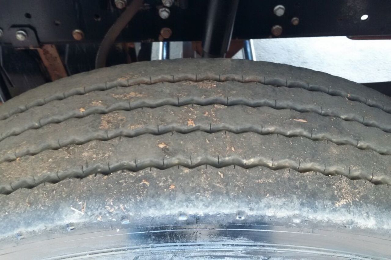 Mercedes Benz MB 2324 - 13/13 11