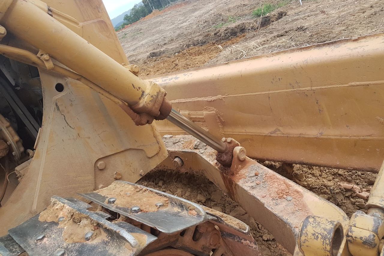 Caterpillar D6D - 80/80 8
