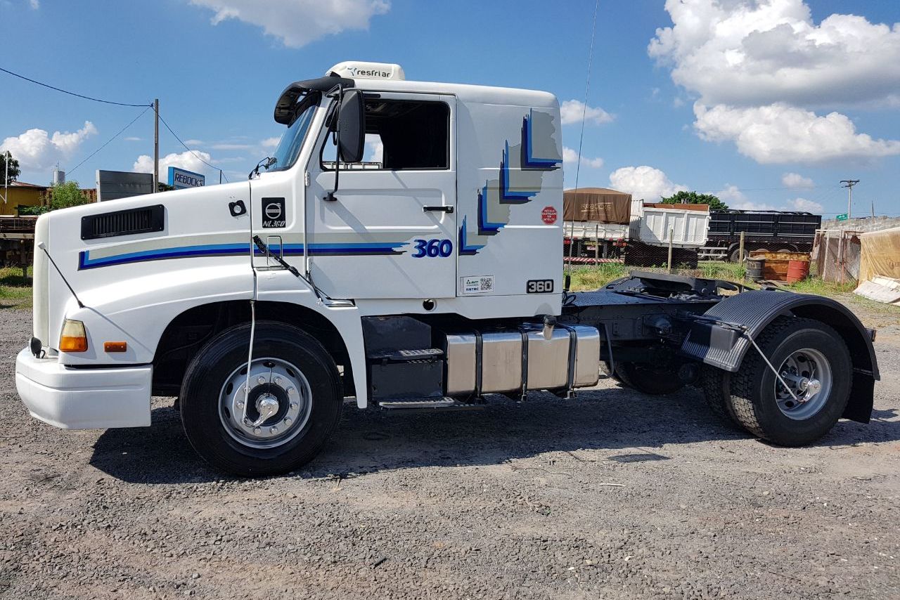 Volvo NH12 360 - 93/93 5
