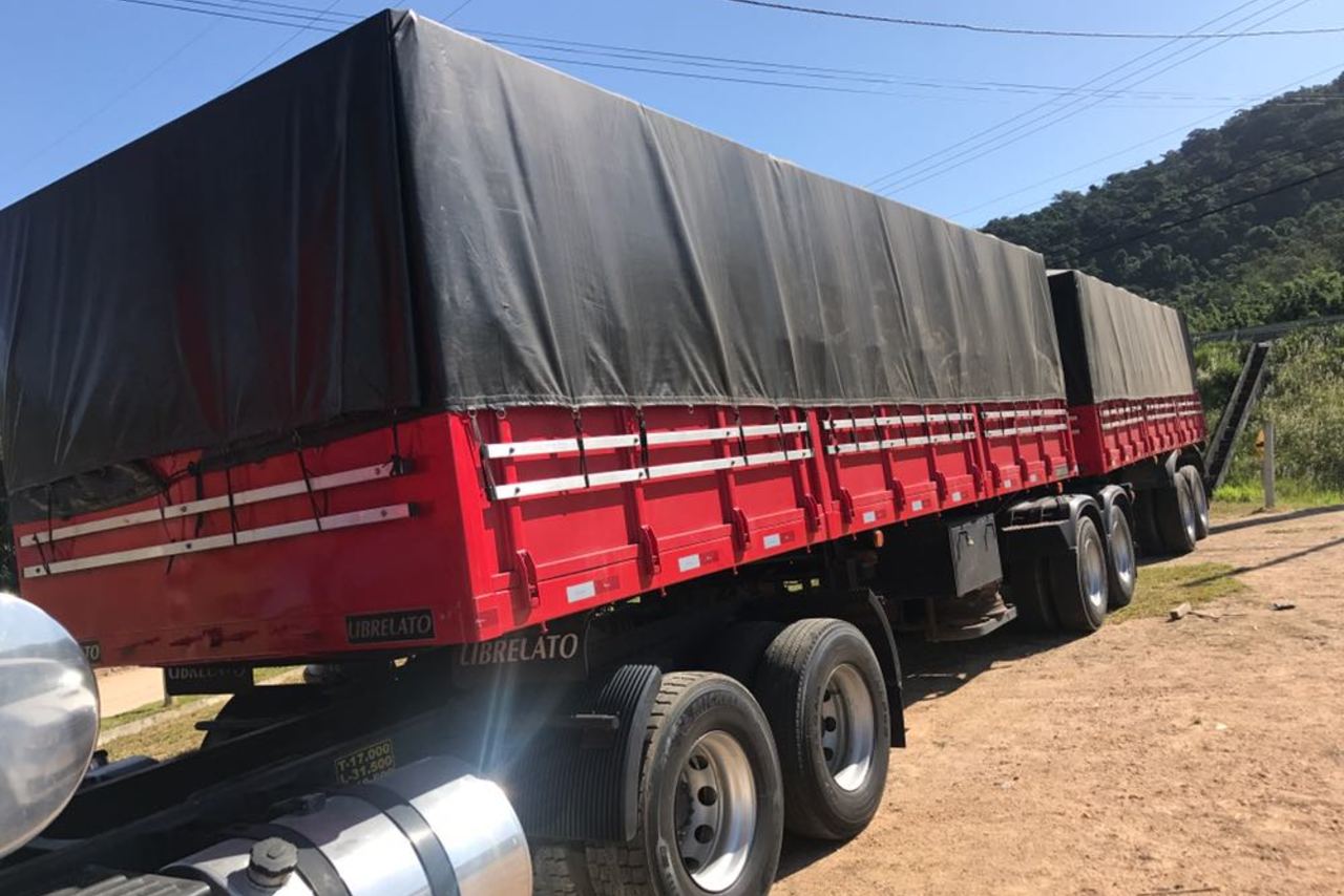 Volvo FH12 440 - 09/09 8