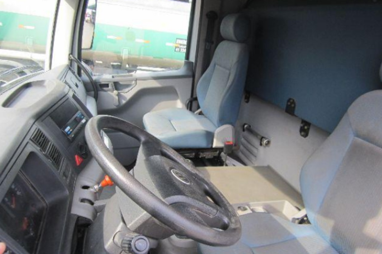Volkswagen 17 250 - 10/11 7
