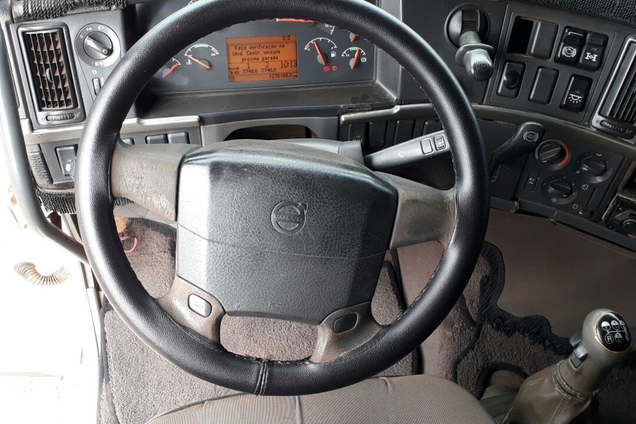 Volvo FH 460 - 04/04 8
