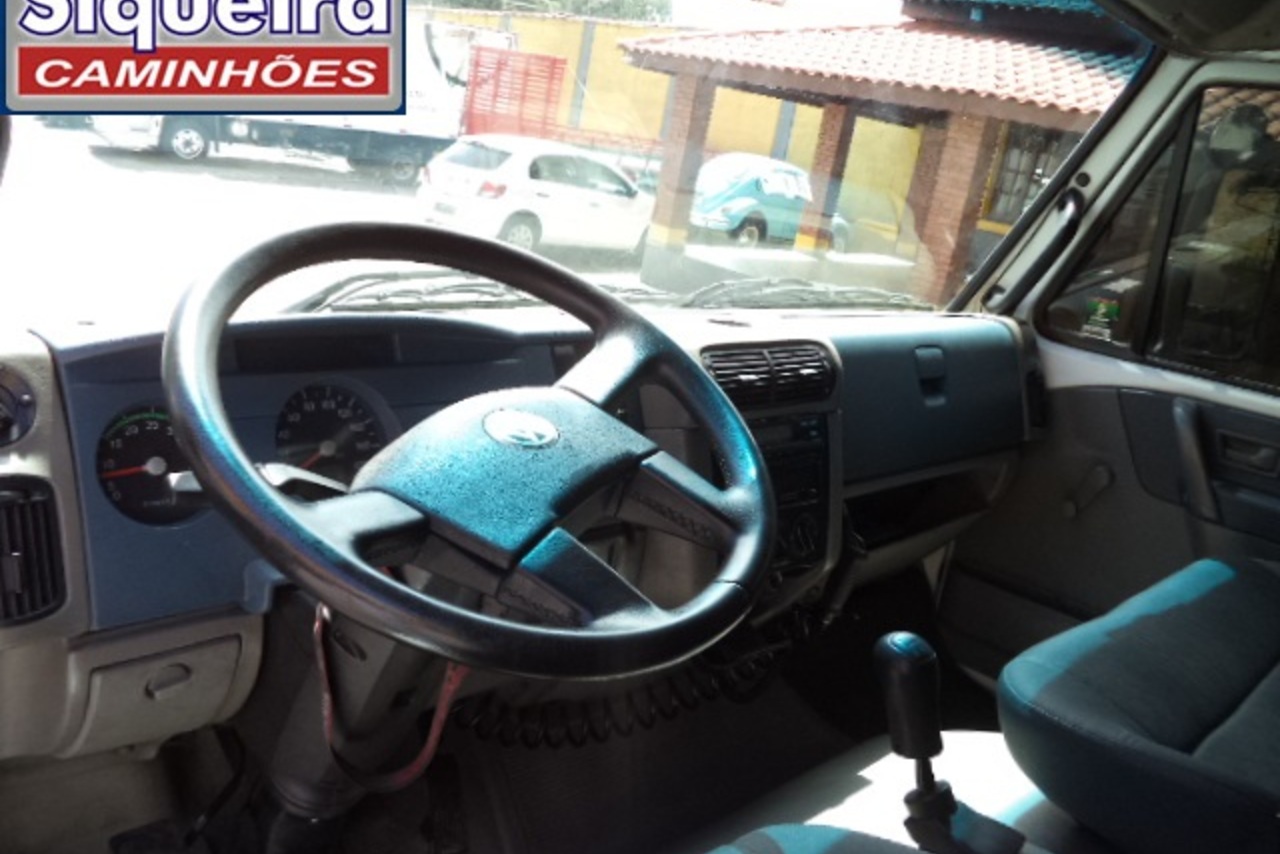 Volkswagen 8 150 - 09/09 6