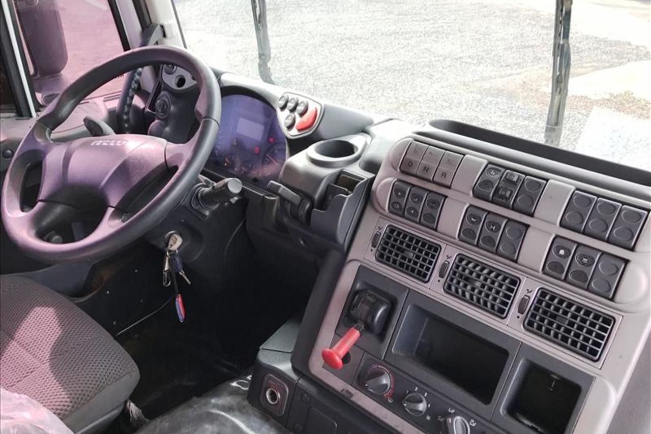 Iveco Stralis 400 - 12/13 4