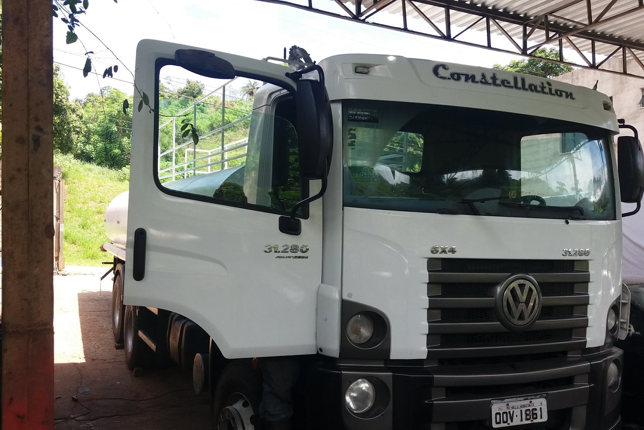 Volkswagen 31-280 E Constel. 6x4 - 12/12 7