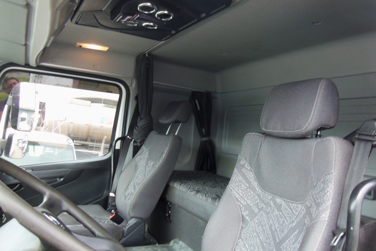 Mercedes Benz Axor 2536 - 12/12 10