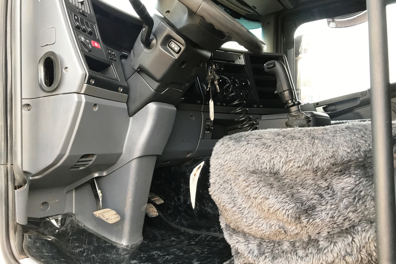Scania 124 420 - 09/09 9