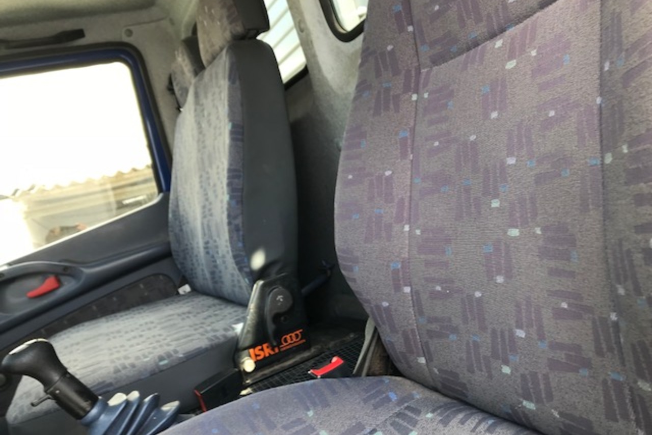 Mercedes Benz MB 1718 - 08/08 8