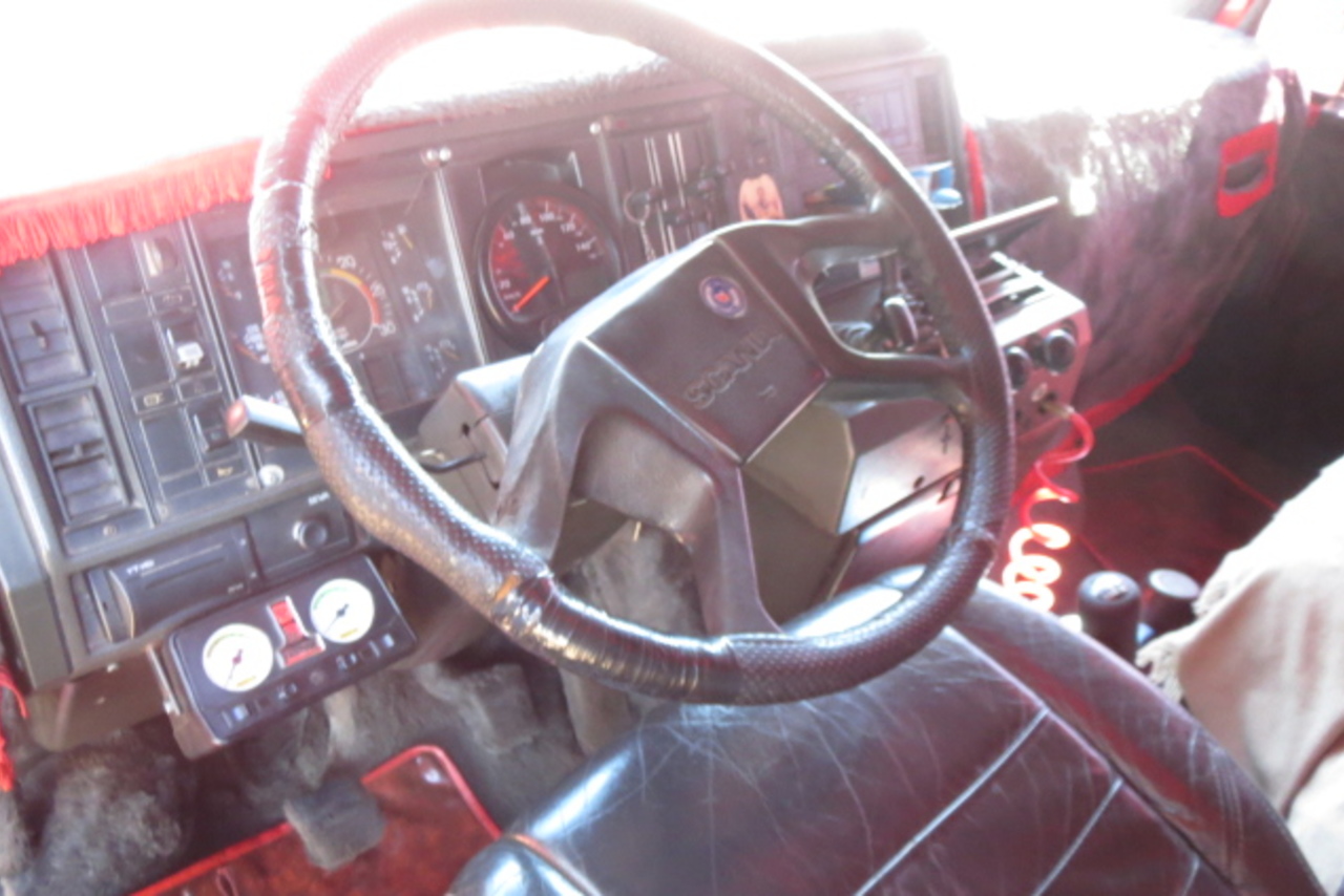 Scania 113 320 - 92/92 15