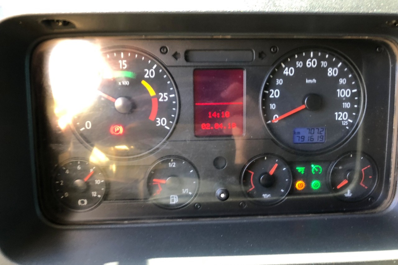 Volkswagen VW 25320 Constellation - 11/11 10