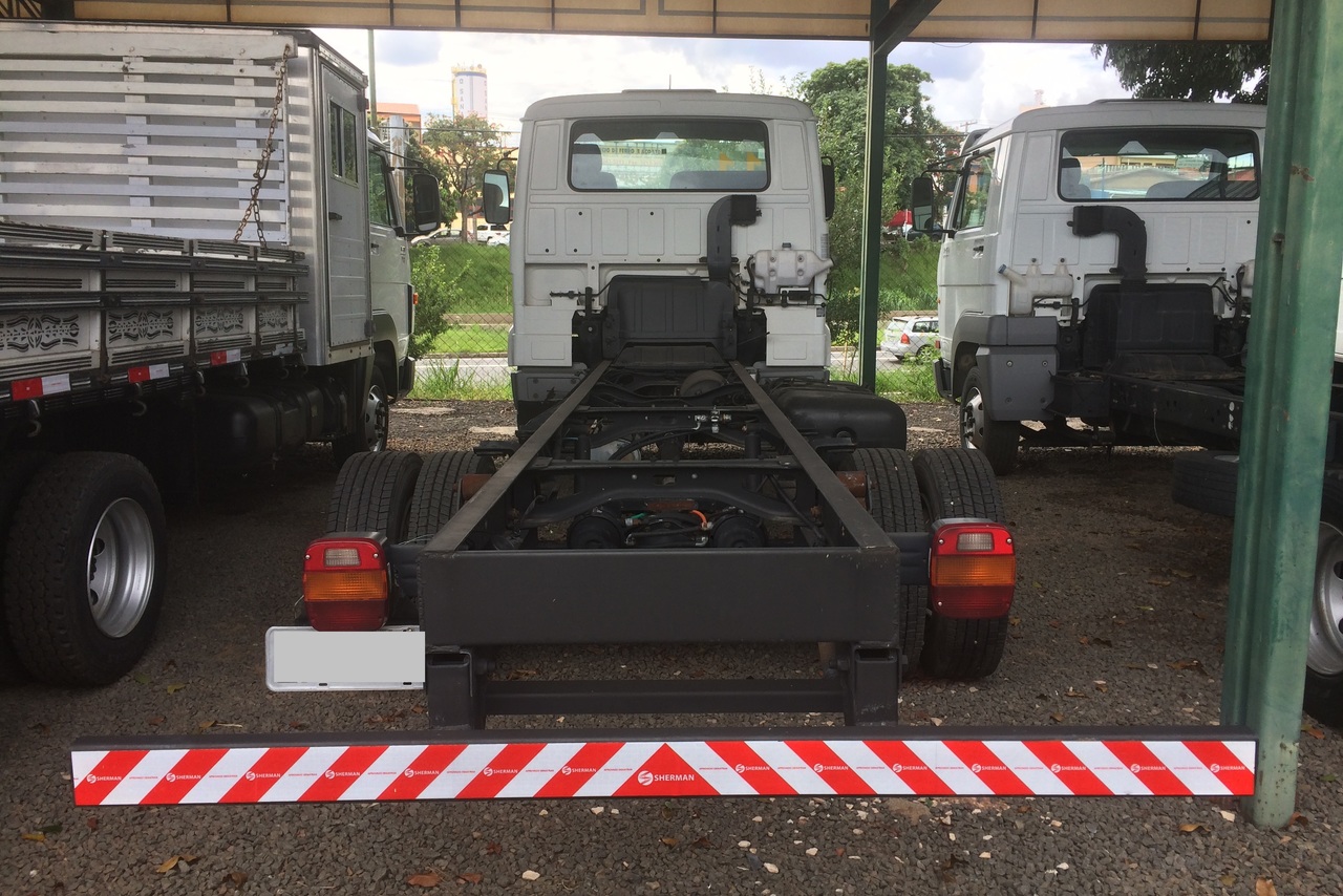 Volkswagen 8 120 - 11/11 4
