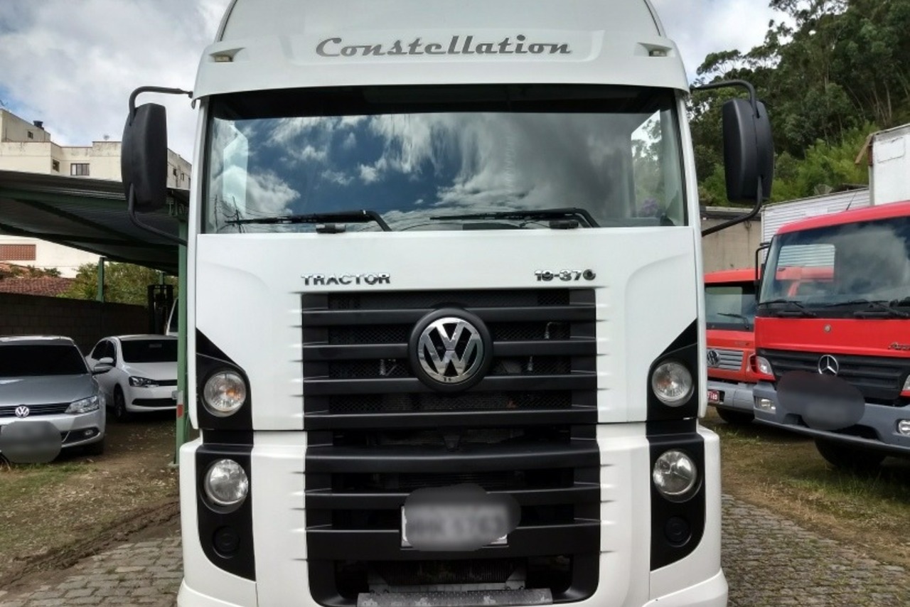 Volkswagen 19-370 E Constel. Tractor  - 08/08 2