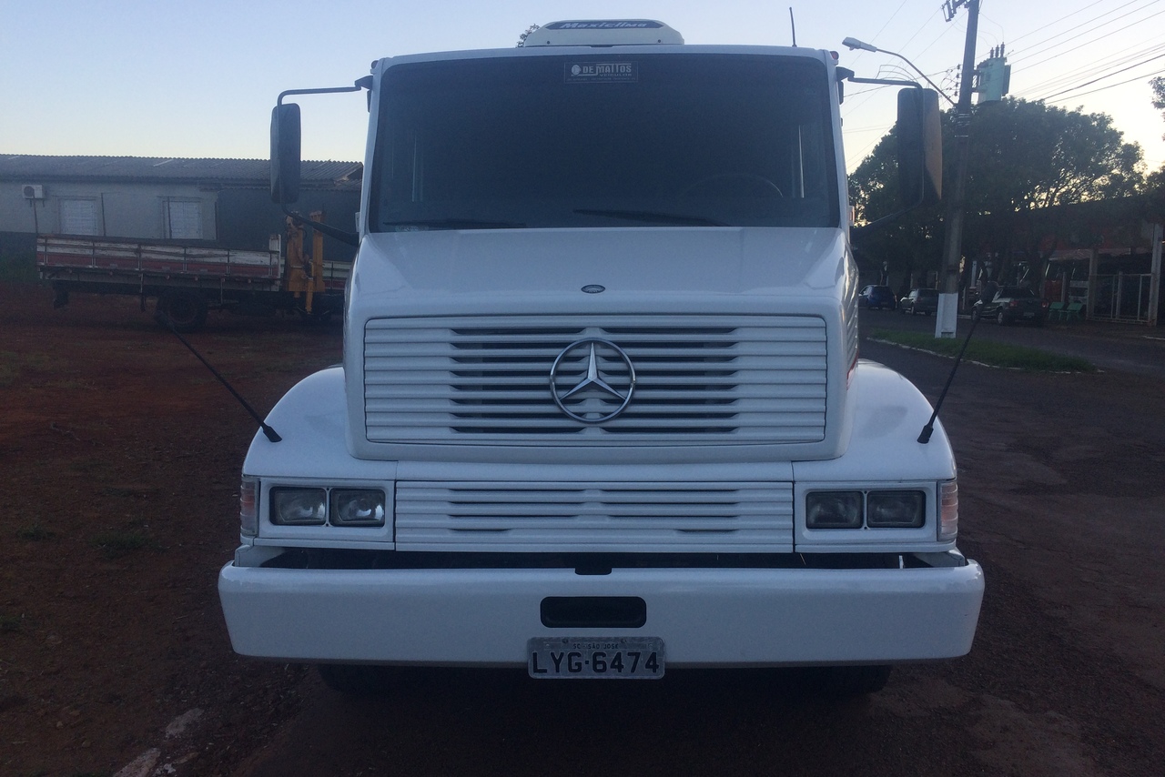 Mercedes Benz MB 2318 - 92/92 2