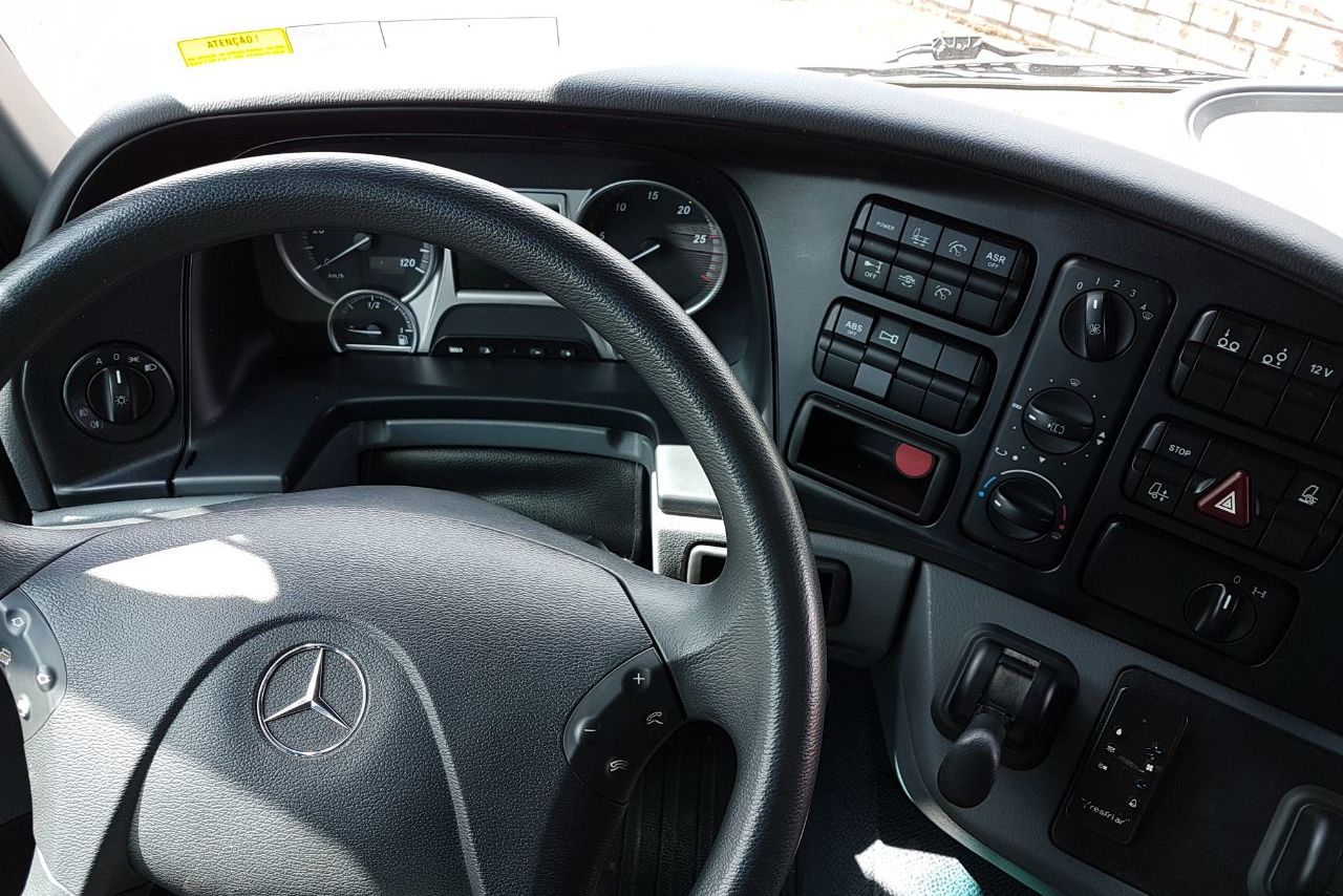 Mercedes Benz Actros 2546 - 16/16 8