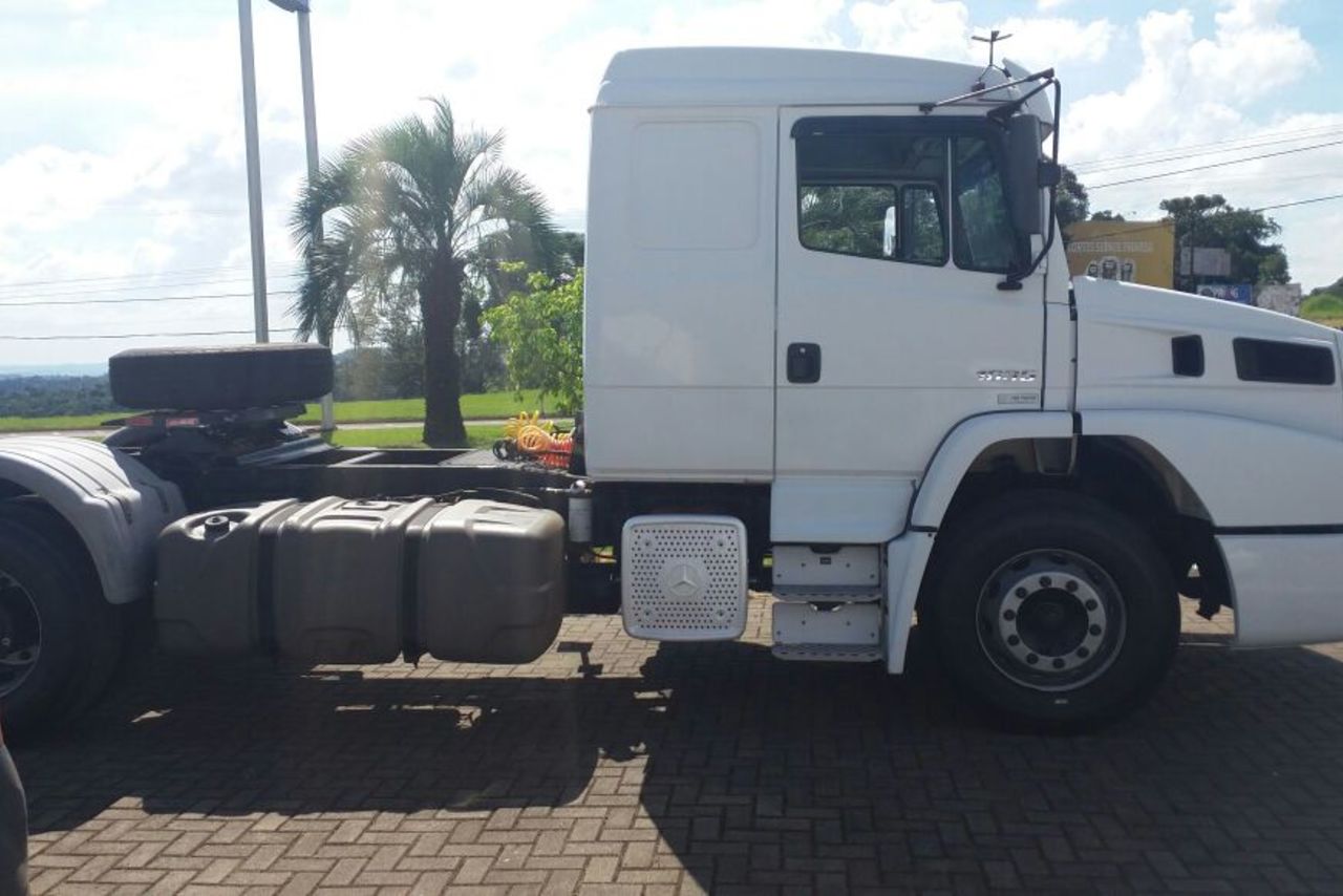 Mercedes Benz MB 1635 - 12/12 4