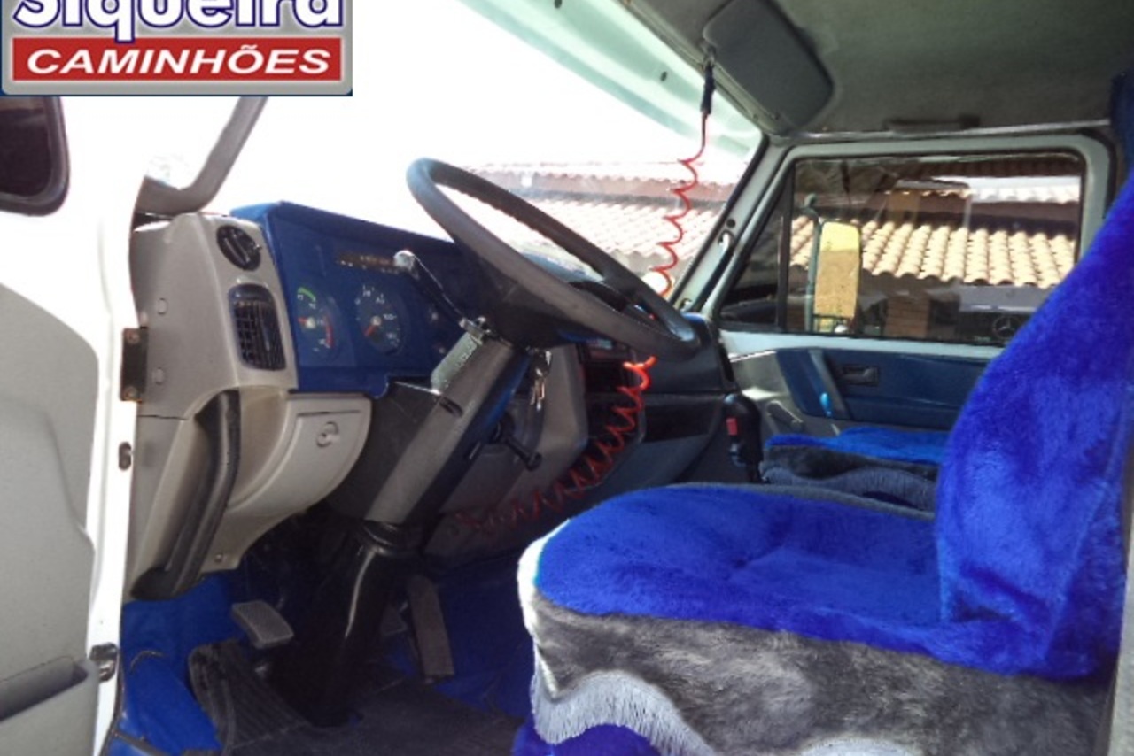 Volkswagen 24 220 - 09/09 14