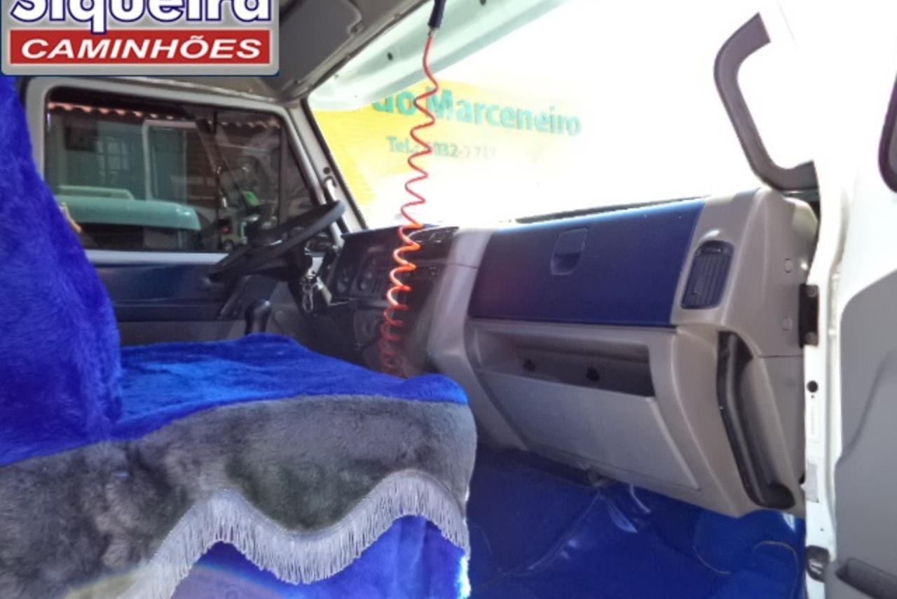 Volkswagen 24 220 - 09/09 17
