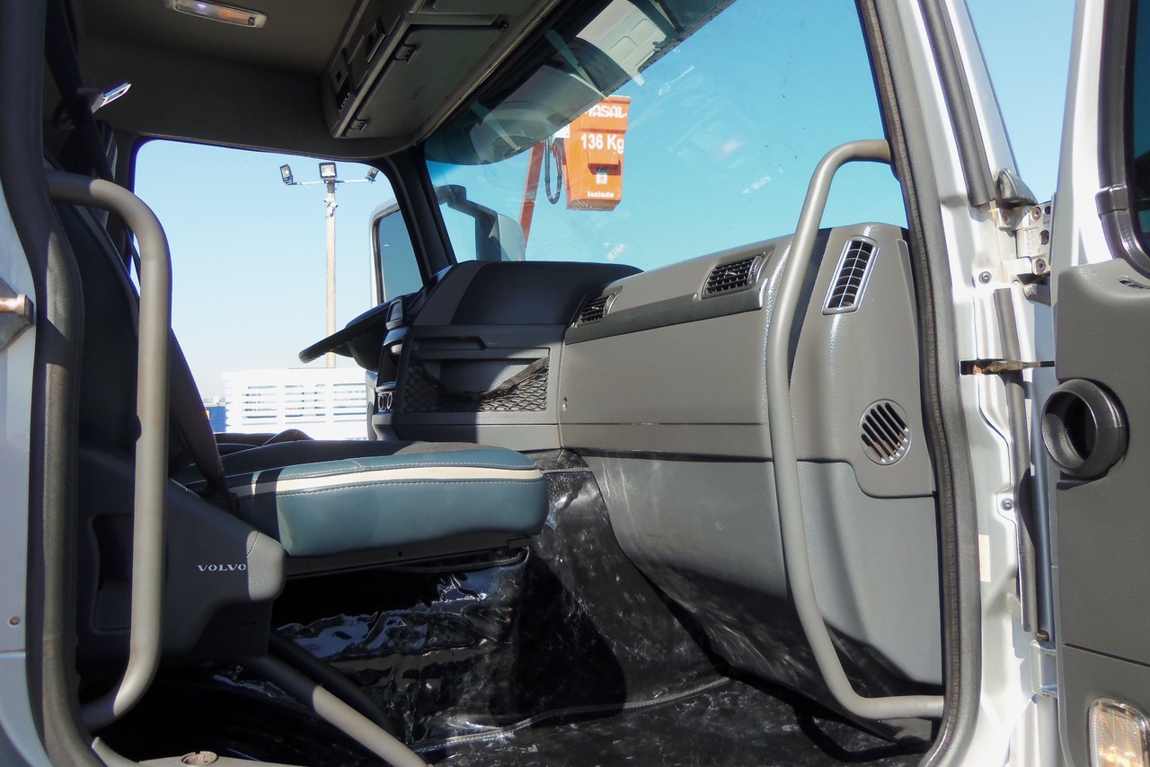 Volvo FM370 - 13/13 12