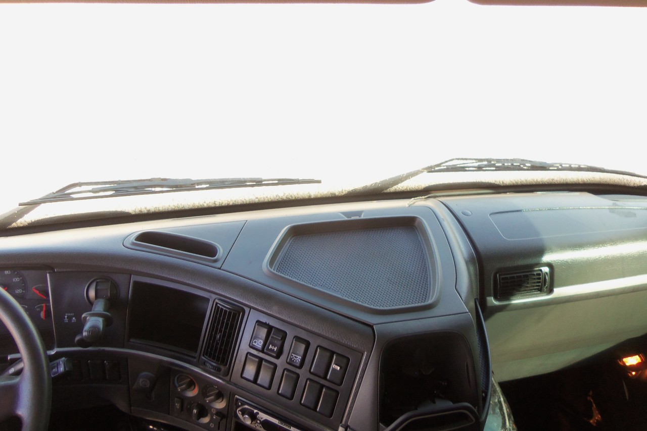 Volvo FM370 - 13/13 15