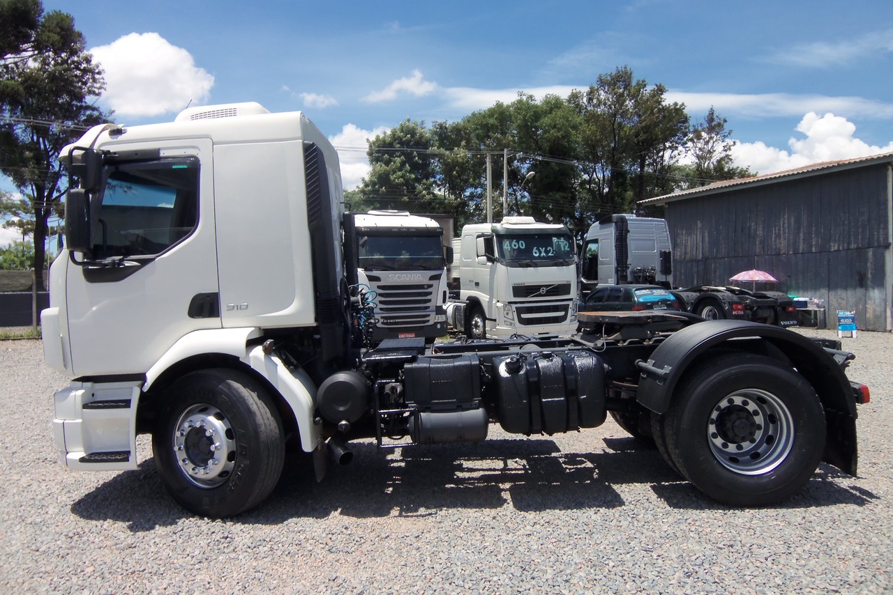 Volvo VM310 - 11/11 7
