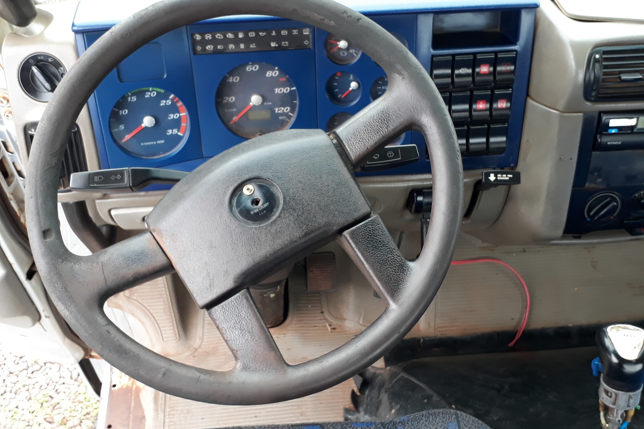 Volkswagen 31 260 - 07/07 9