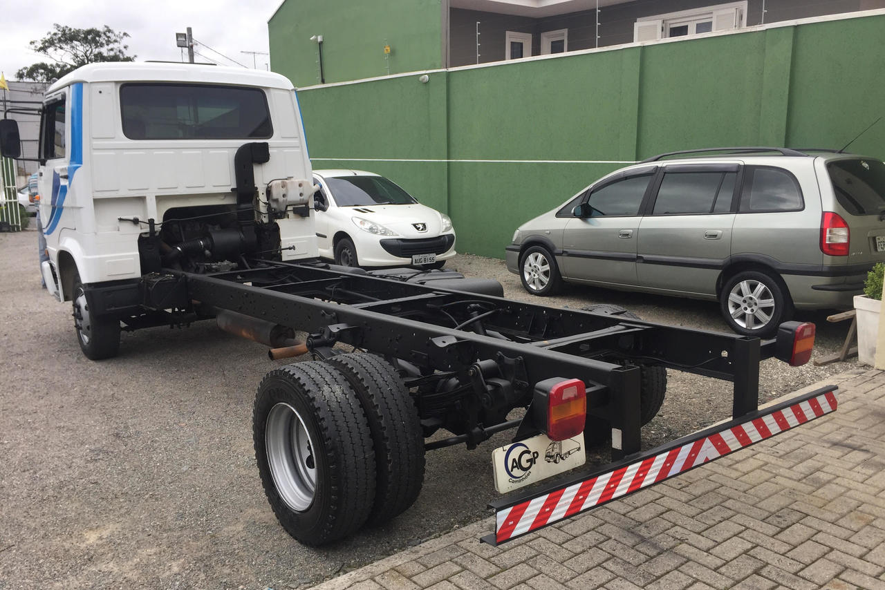 Volkswagen 8 140 - 98/98 14