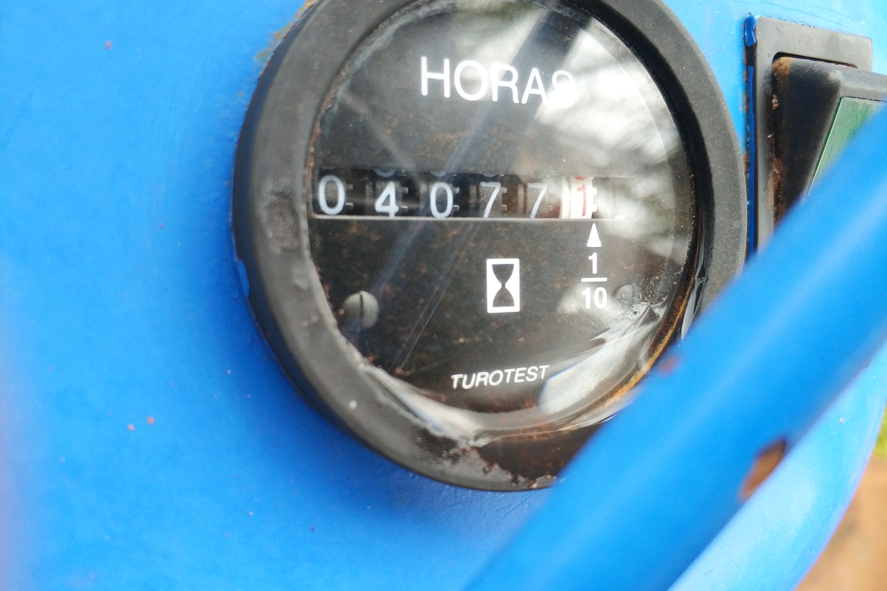 Ford 6610 - 89 3