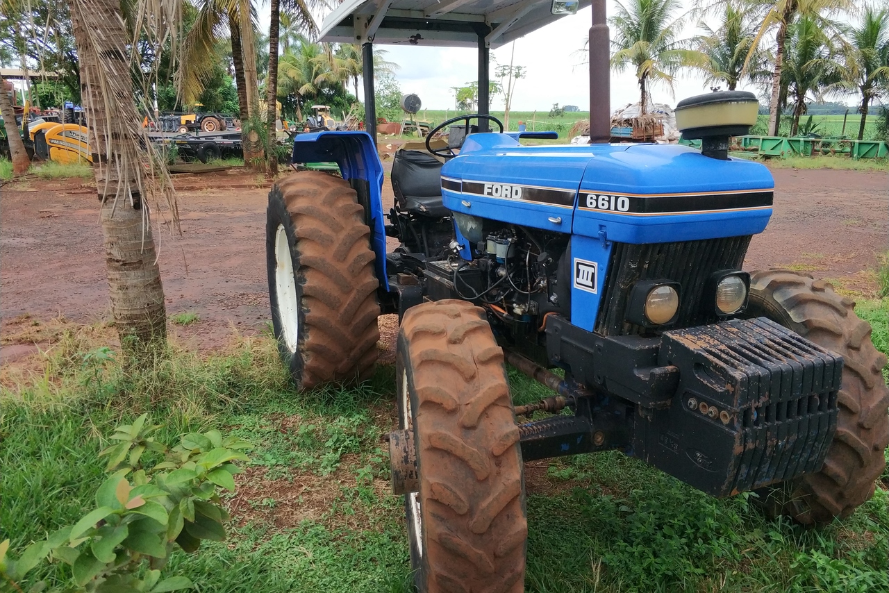 Ford 6610 - 89 8