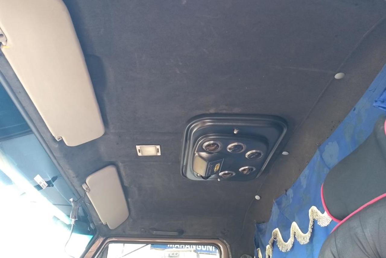 Volkswagen 23 220 - 05/05 11