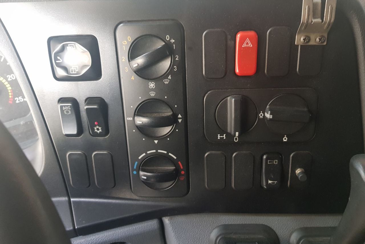 Mercedes Benz Axor 2544 - 10/10 7