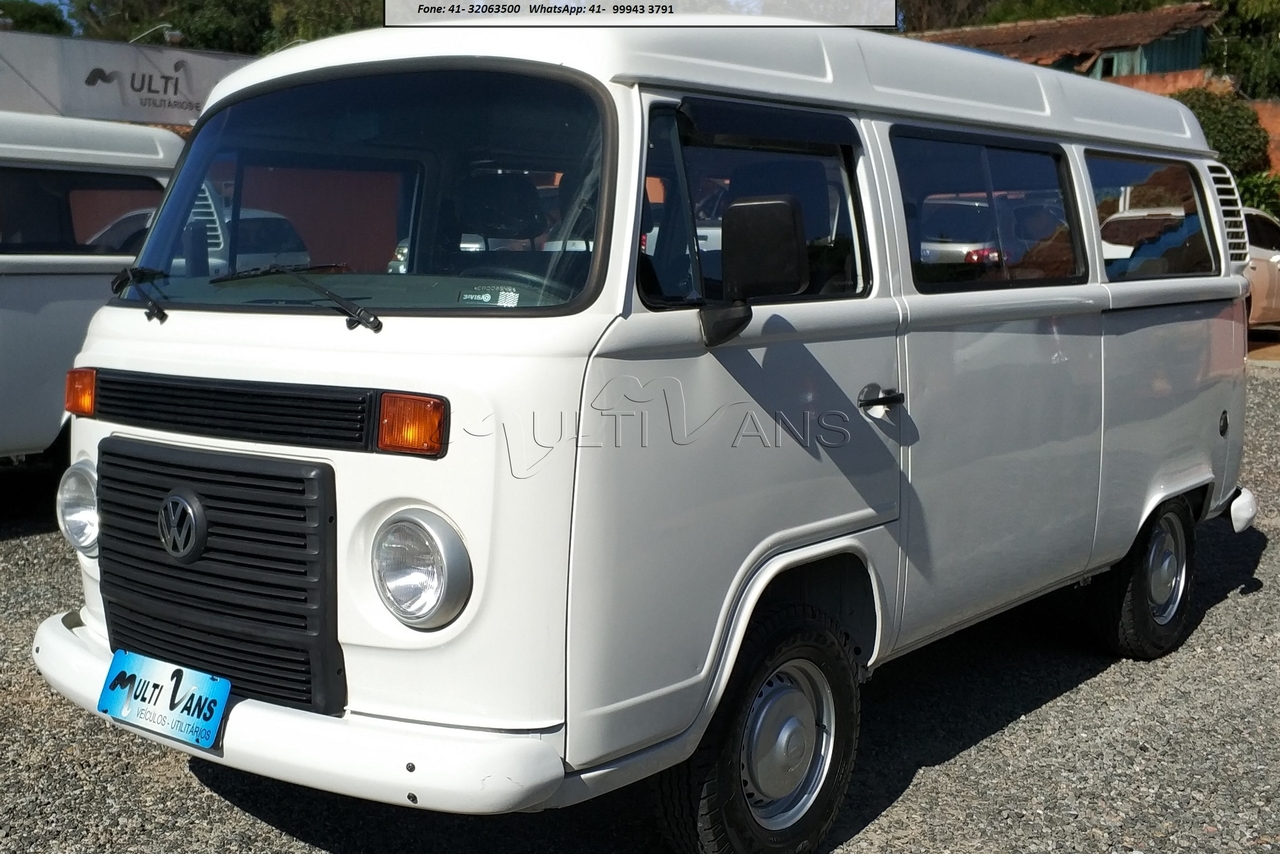Volkswagen Kombi Standard - 11/12 7
