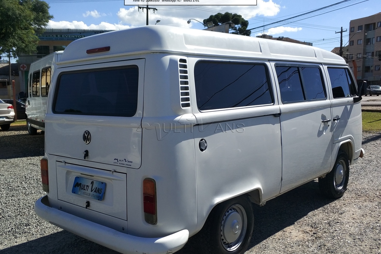 Volkswagen Kombi Standard - 12/12 2