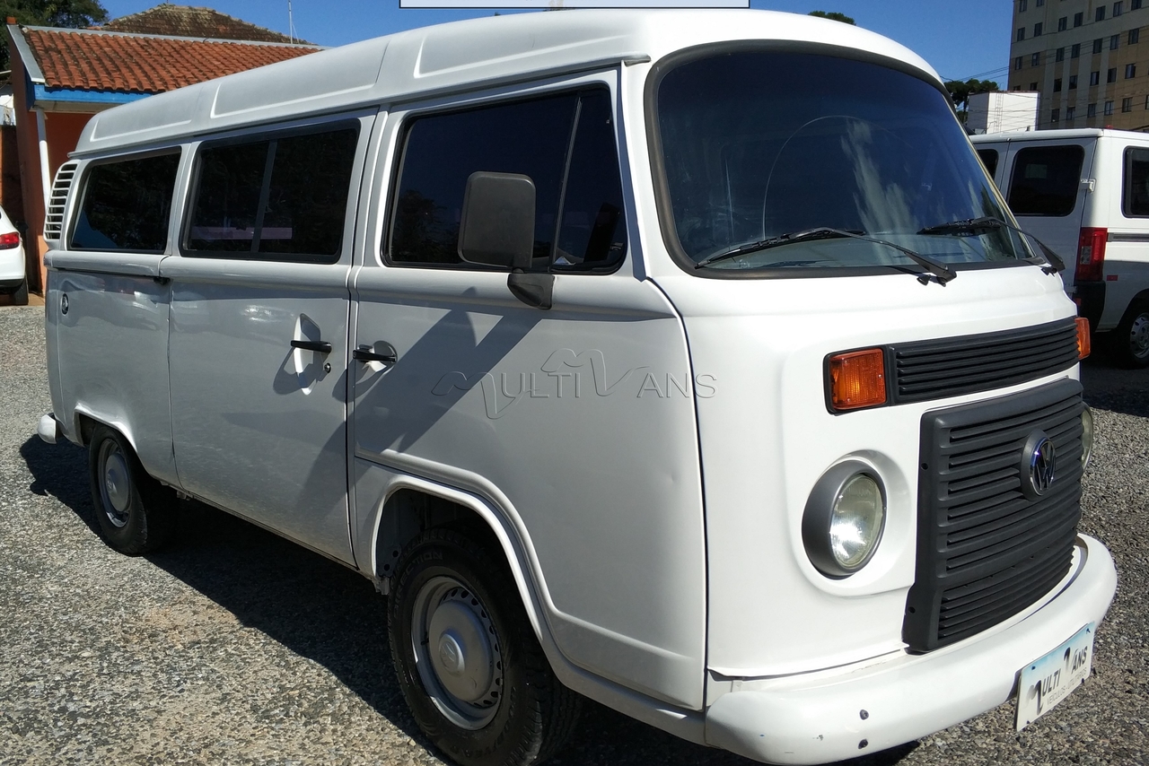 Volkswagen Kombi Standard - 12/12 13