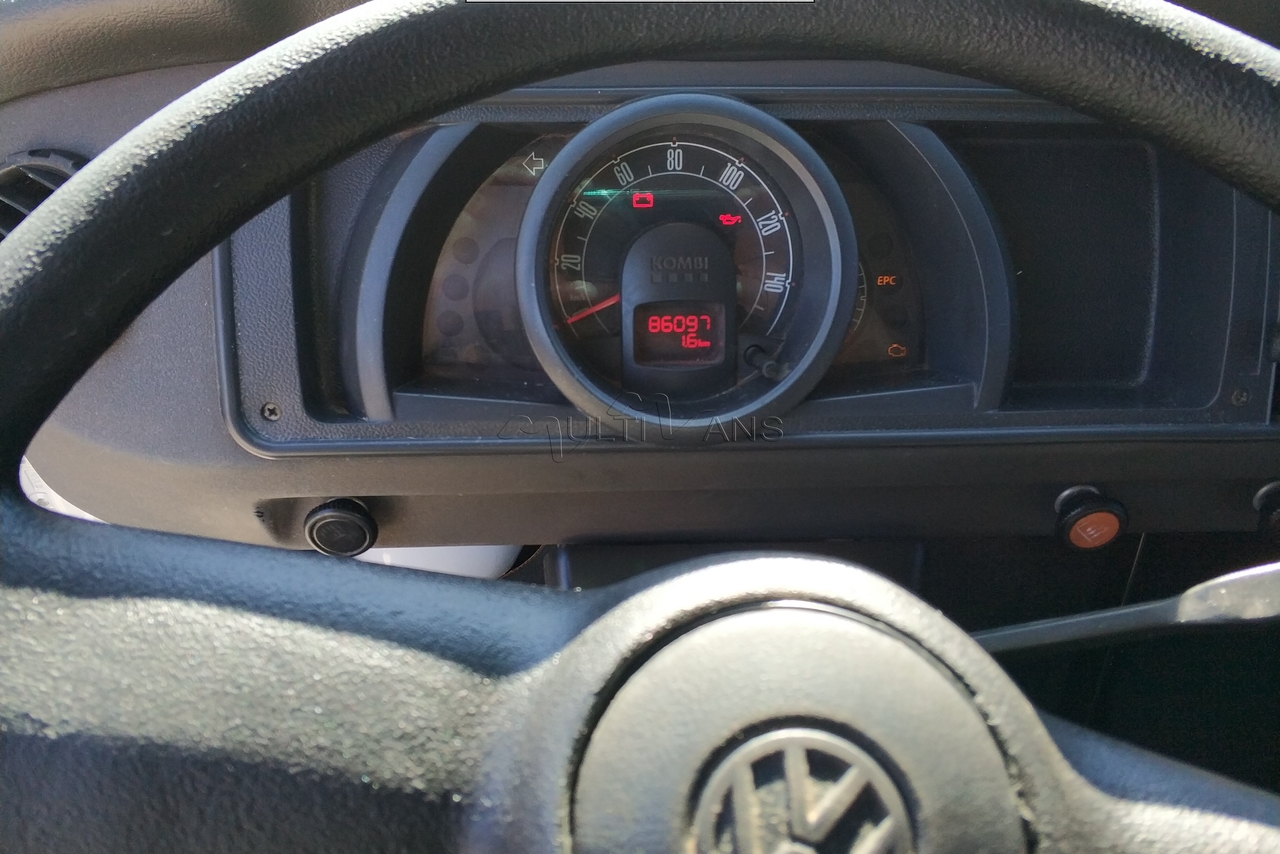 Volkswagen Kombi Standard - 12/12 16