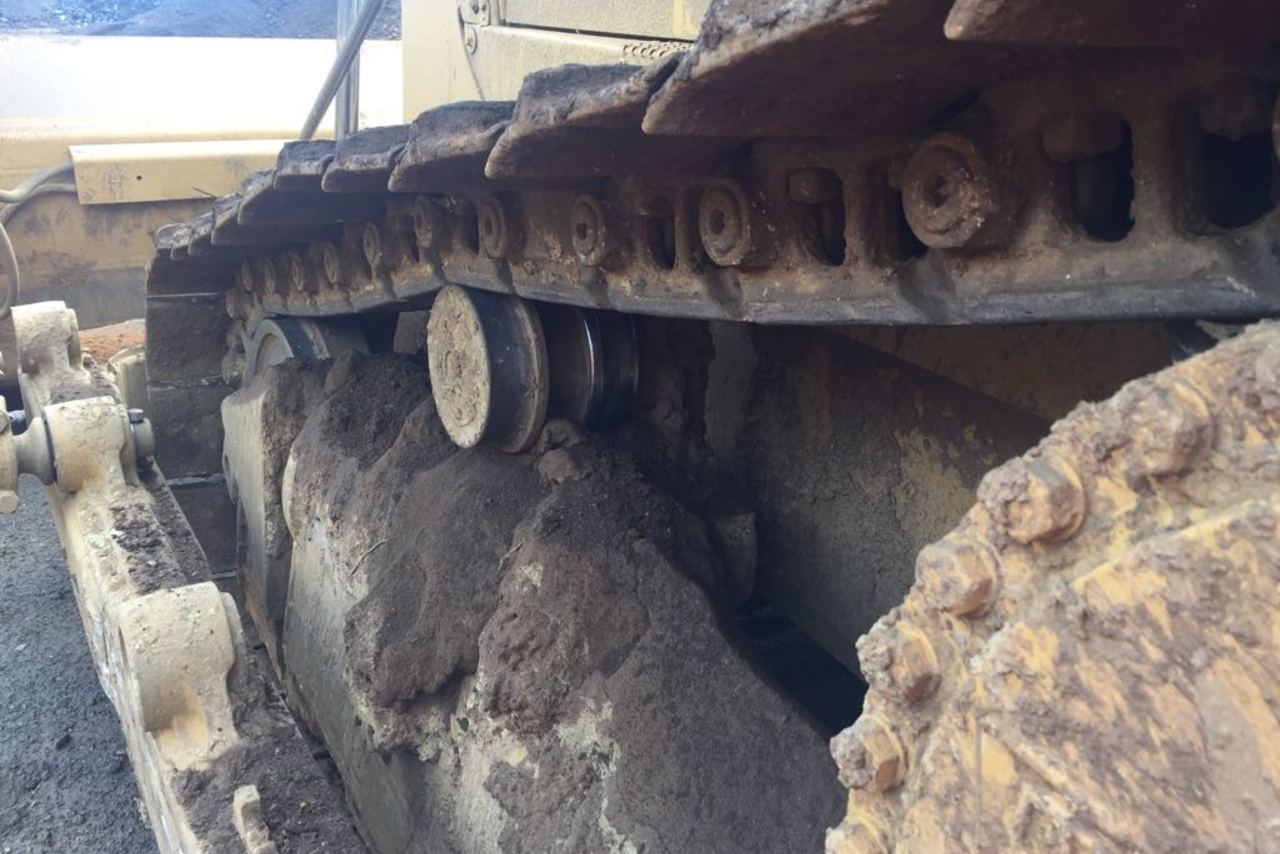 Caterpillar D6T XL - 12/12 4