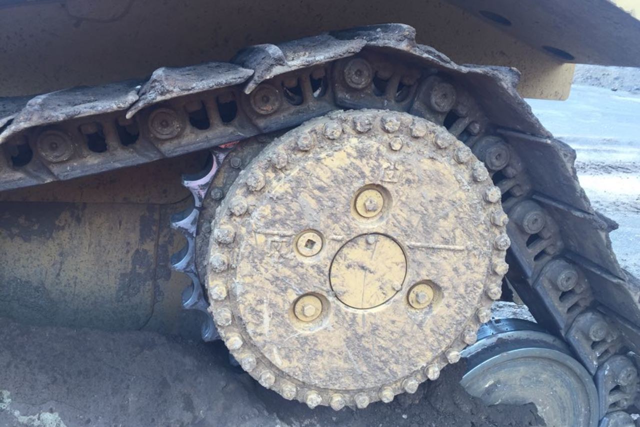 Caterpillar D6T XL - 12/12 6