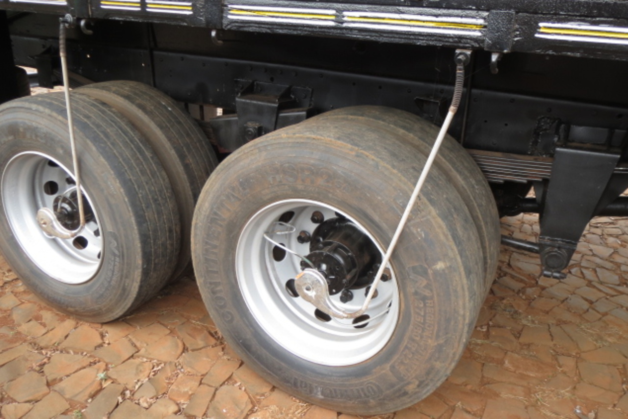 Mercedes Benz MB 2013 - 75/75 4