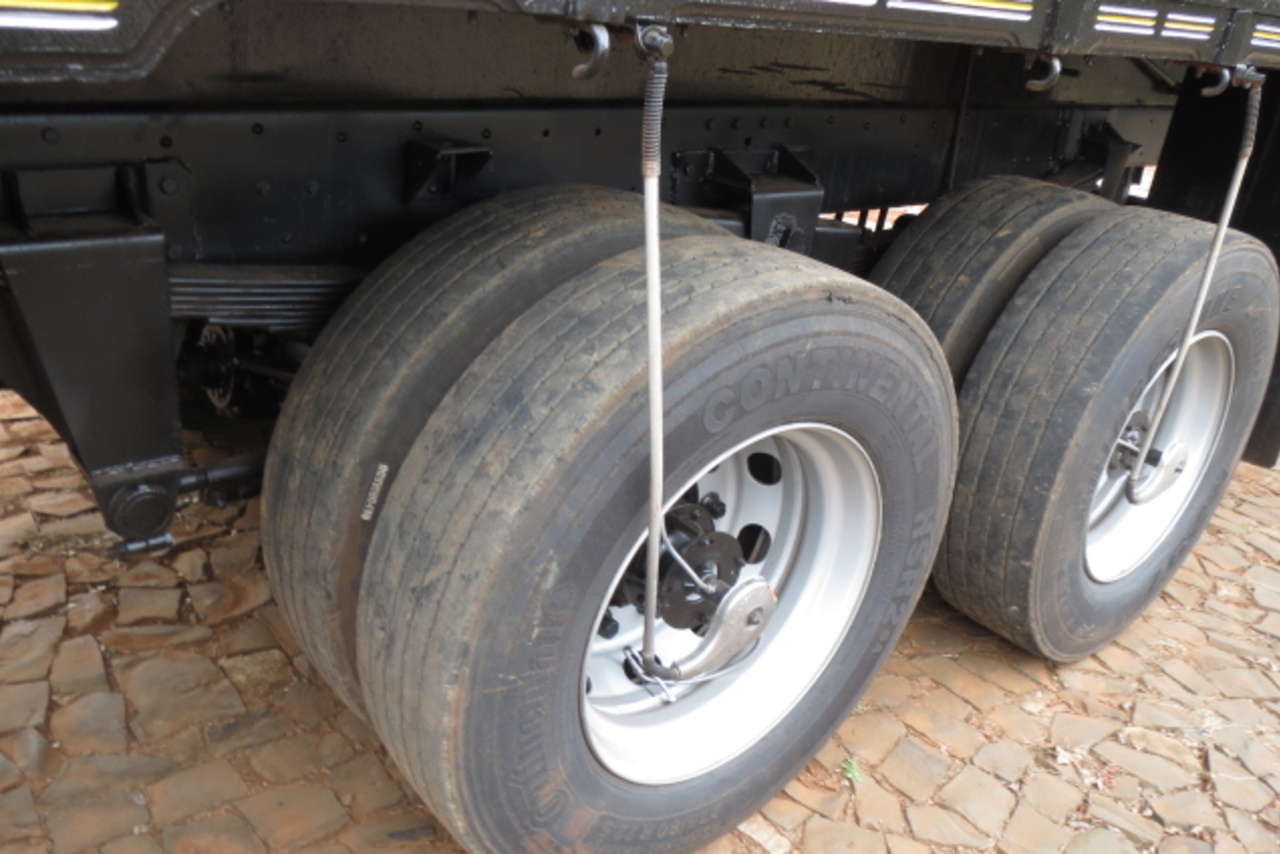 Mercedes Benz MB 2013 - 75/75 8