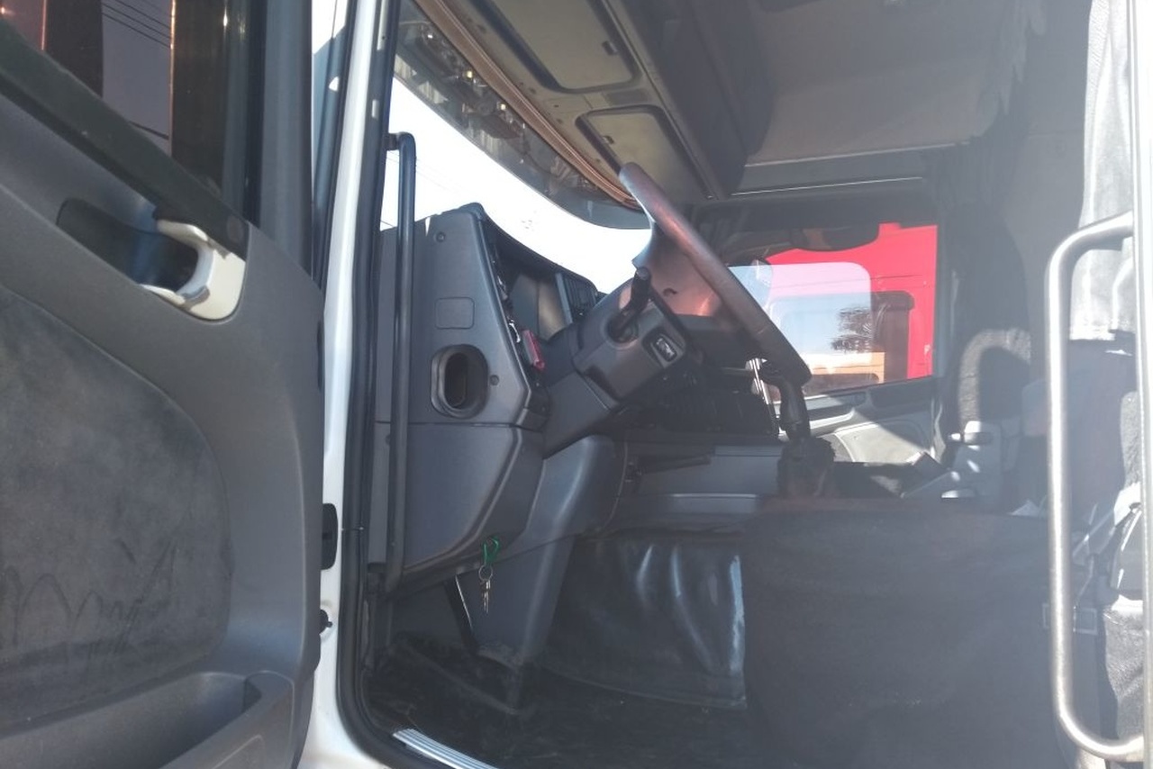 Scania 124 380 - 08/09 5